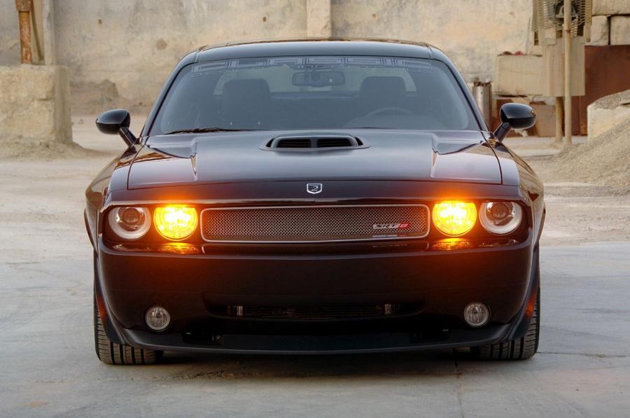  Dodge Challenger Widebody Classic Design Concepts 2009 года  (фото 4 из 34)